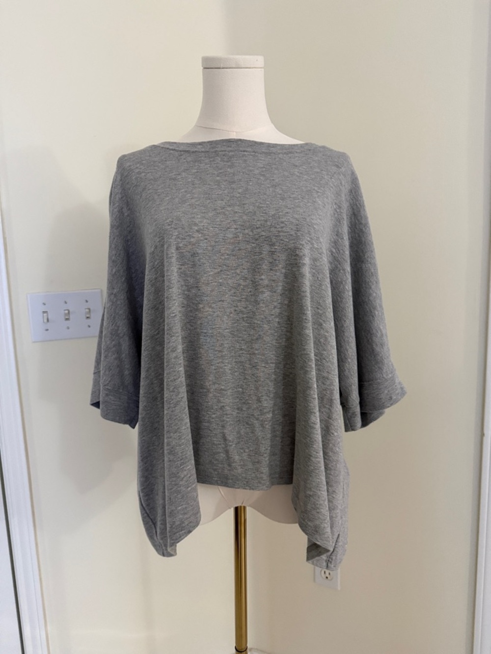 DOKOTOO Classic Heather Gray Crewneck Tee